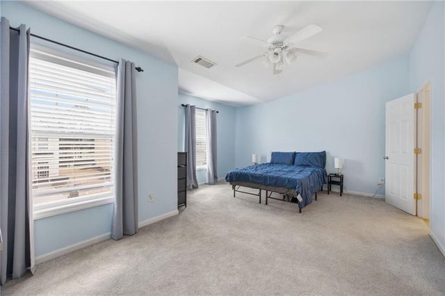 1959 Lakeshore Overlook NW Circle, Kennesaw, GA 30152