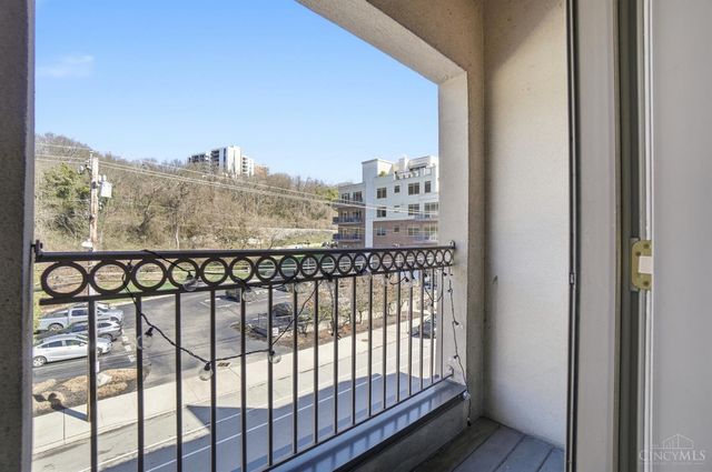 2235 Riverside Drive, Cincinnati, OH 45202