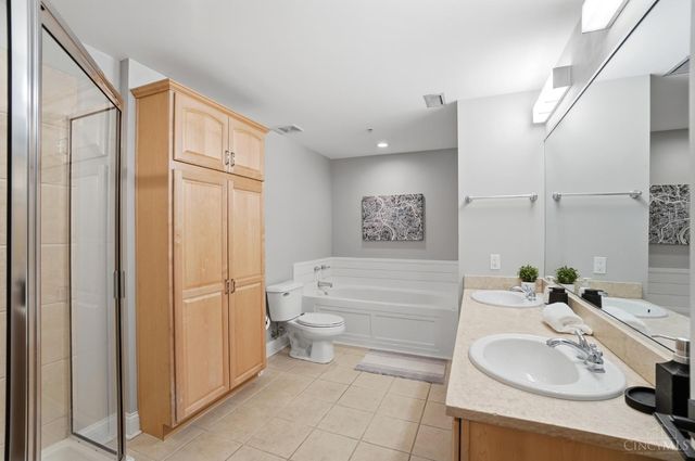 2235 Riverside Drive, Cincinnati, OH 45202