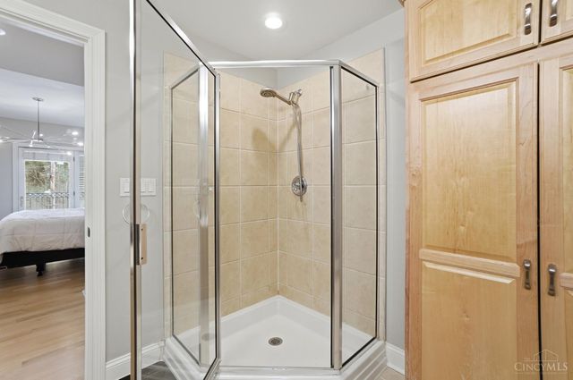 2235 Riverside Drive, Cincinnati, OH 45202