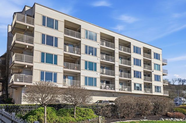 2235 Riverside Drive, Cincinnati, OH 45202