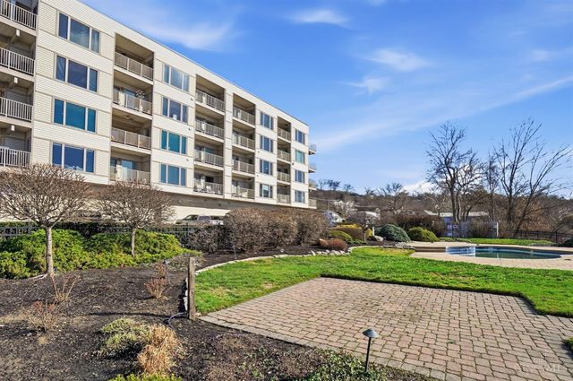 2235 Riverside Drive, Cincinnati, OH 45202