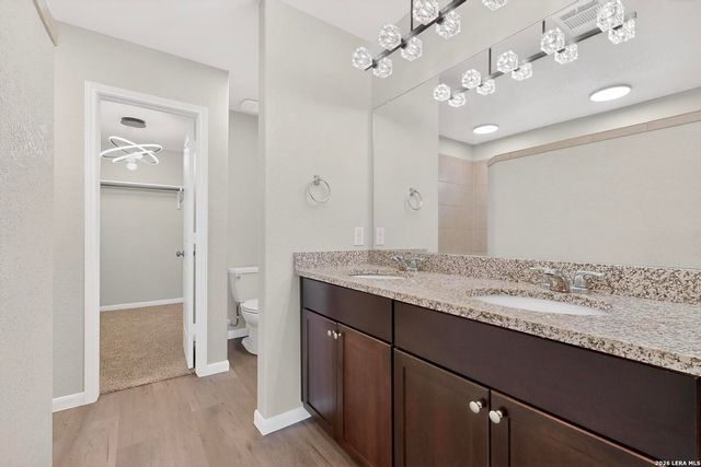 6806 Bale Rdg, San Antonio, TX 78252