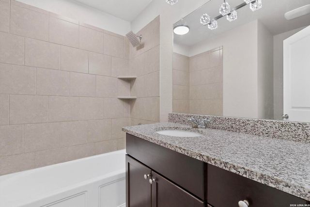 6806 Bale Rdg, San Antonio, TX 78252