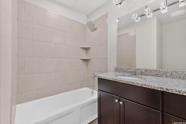 6806 Bale Rdg, San Antonio, TX 78252