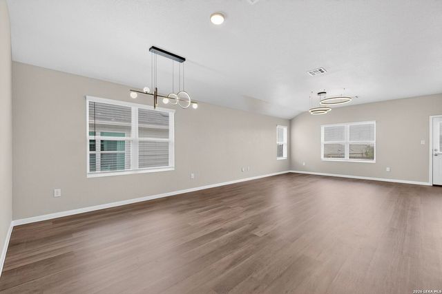6806 Bale Rdg, San Antonio, TX 78252