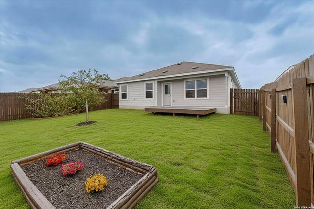 6806 Bale Rdg, San Antonio, TX 78252