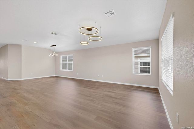 6806 Bale Rdg, San Antonio, TX 78252