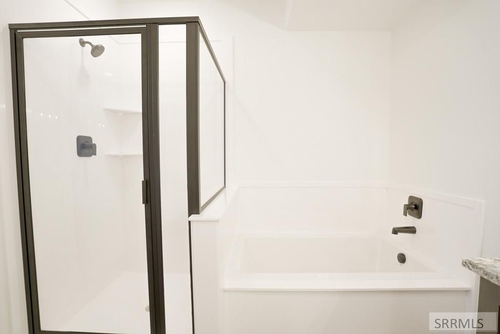 Image 12 of property listing at 2927 N Grant Avenue, Idaho Falls, ID 83401