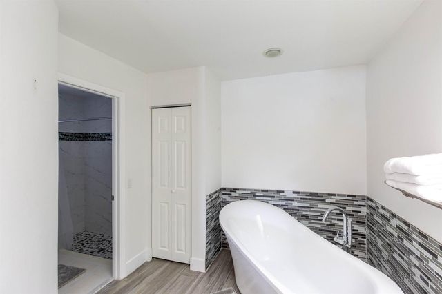 1327 Pine Valley Drive, Wellington, FL 33414