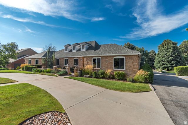 3071 E 7335 S, Cottonwood Heights, UT 84121