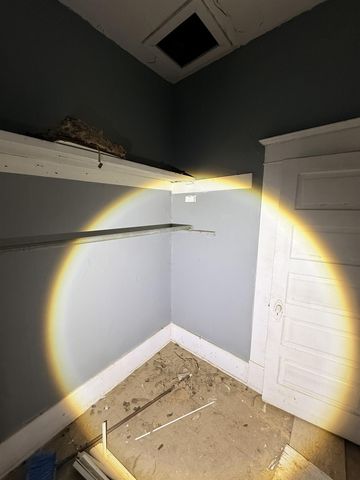 643 W Hendryx Ave, Wichita, KS 67213