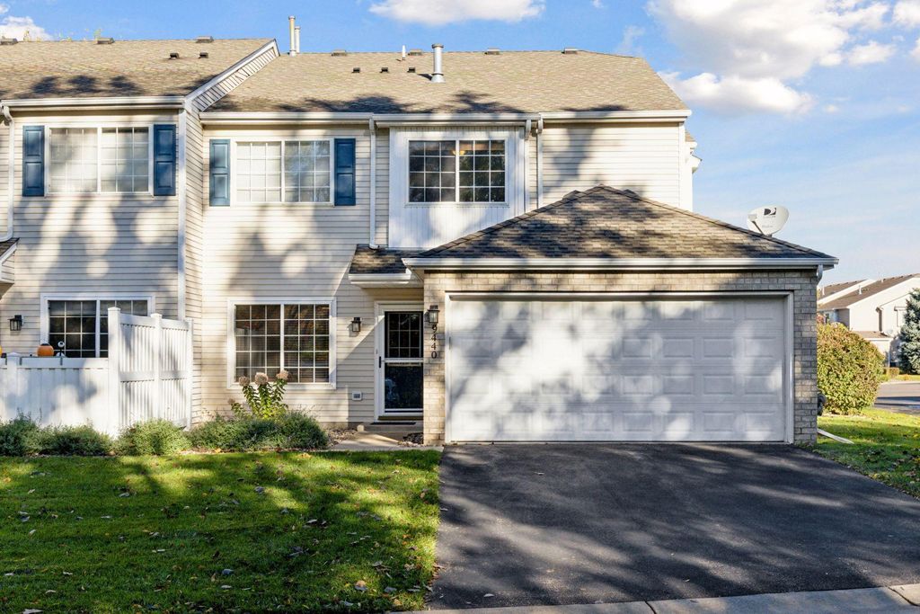 9440 Jewel Lane N, Maple Grove, MN 55311