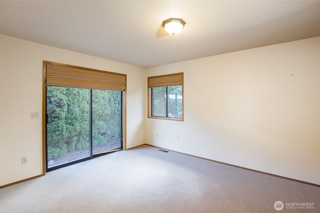 527 S Liberty Street, Port Angeles, WA 98362