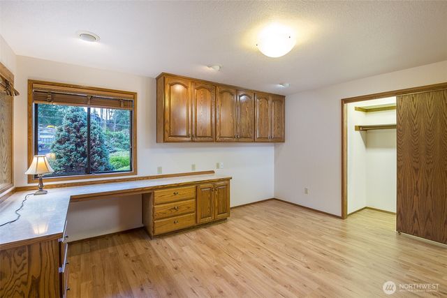 527 S Liberty Street, Port Angeles, WA 98362