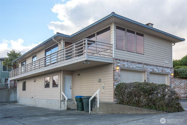 527 S Liberty Street, Port Angeles, WA 98362
