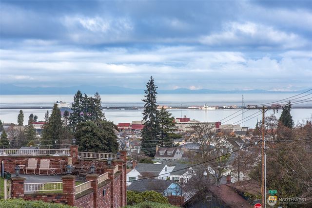 527 S Liberty Street, Port Angeles, WA 98362