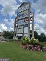 812 South Park Street SUITE 4-B, Carrollton, GA 30117