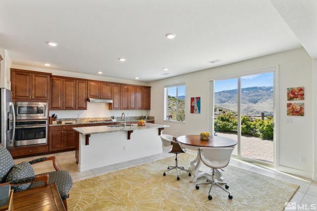 8770 Lost Creek Court, Reno, NV 89523