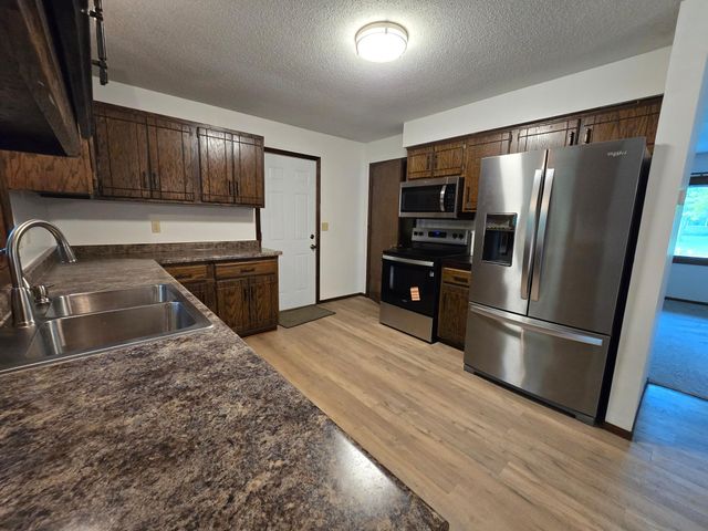 409 Main Street S, Saint Michael, MN 55376