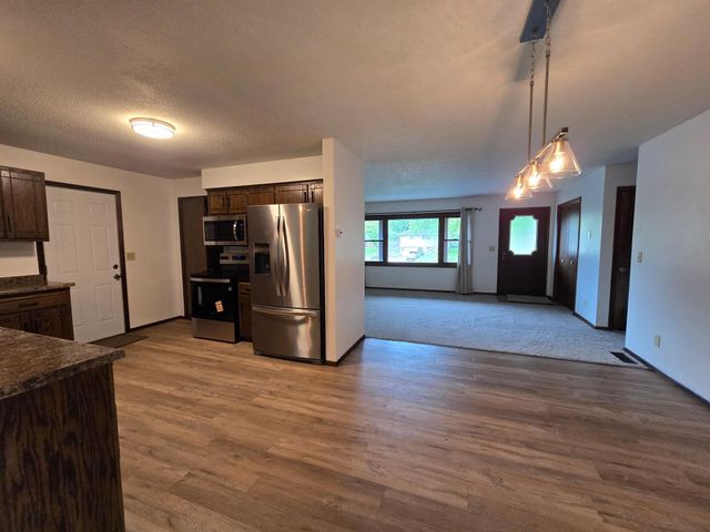 409 Main Street S, Saint Michael, MN 55376