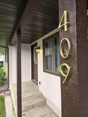 409 Main Street S, Saint Michael, MN 55376