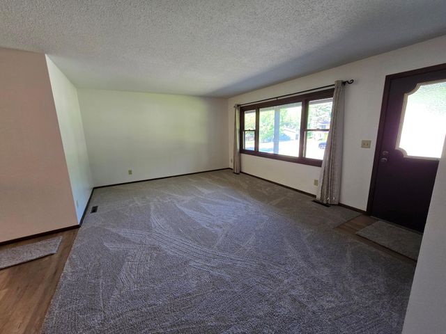 409 Main Street S, Saint Michael, MN 55376