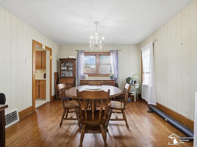 2361 Manhattan Street, Erie, MI 48133