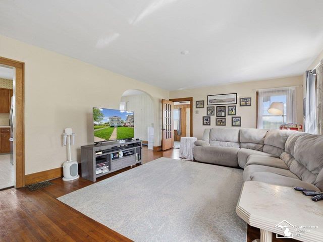 2361 Manhattan Street, Erie, MI 48133