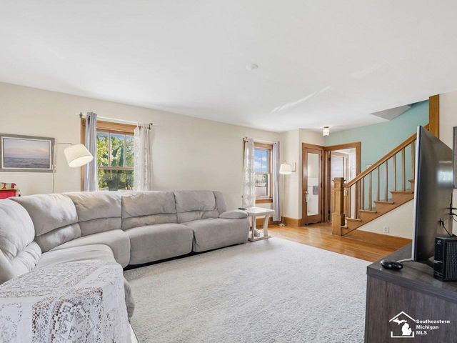 2361 Manhattan Street, Erie, MI 48133