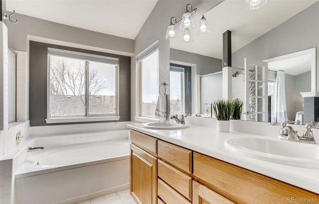 16688 E Hialeah Avenue, Centennial, CO 80015