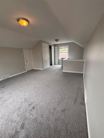 19742 Whitcomb Street, Detroit, MI 48235