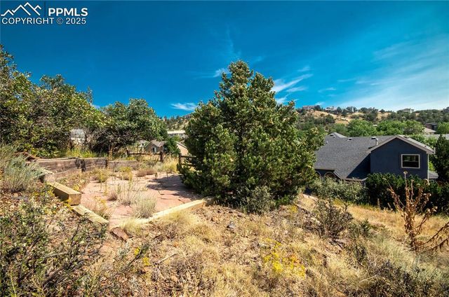 1935 Anasazi Court, Colorado Springs, CO 80919