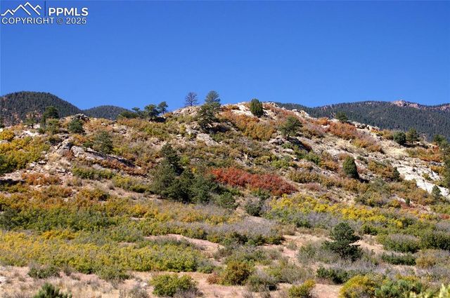 1935 Anasazi Court, Colorado Springs, CO 80919