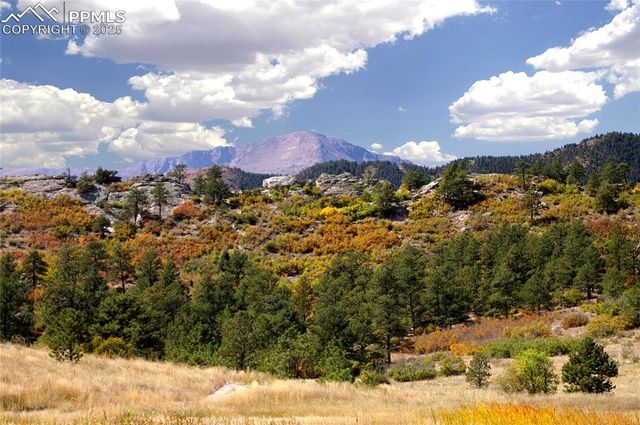 1935 Anasazi Court, Colorado Springs, CO 80919