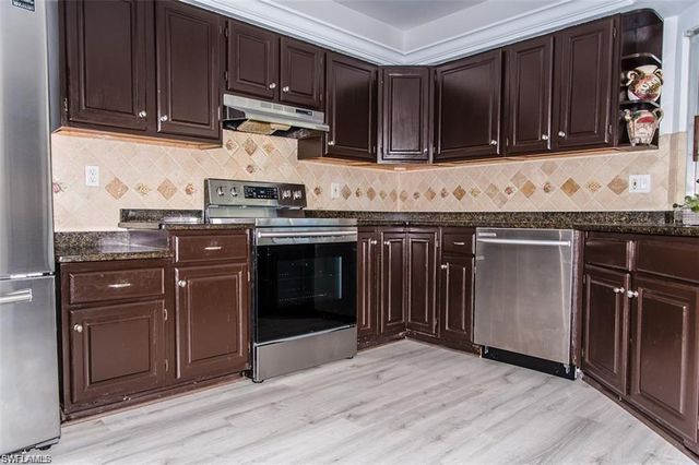 4544 22nd PL SW, Naples, FL 34116