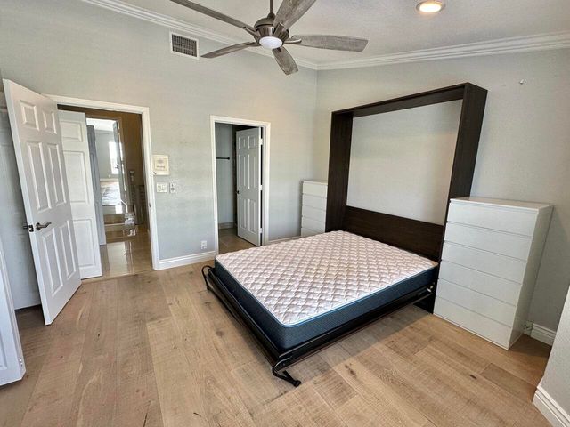 4230 N OCEAN Drive, Hollywood, FL 33019