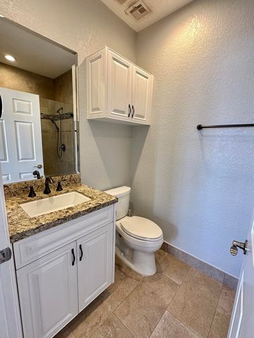 4230 N OCEAN Drive, Hollywood, FL 33019