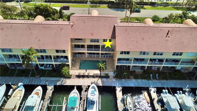 4230 N OCEAN Drive, Hollywood, FL 33019