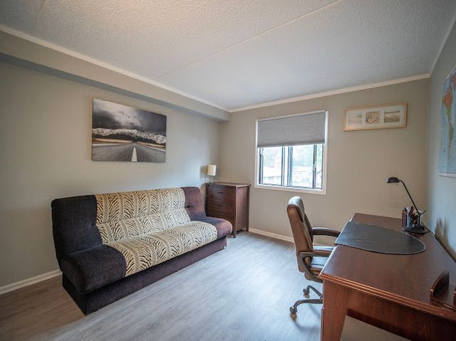 10501 S Highland Avenue 204B, Worth, IL 60482