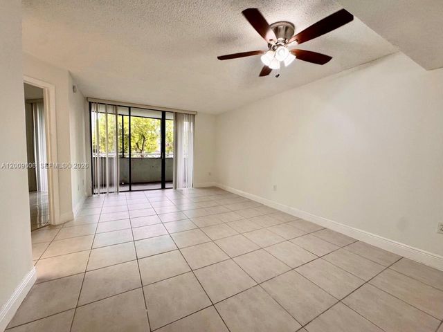 8255 SW 152nd Ave E-215, Miami, FL 33193
