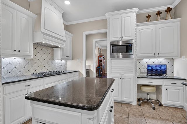 1420 Oaklawn Lane, Aledo, TX 76008