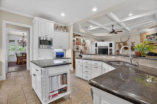 1420 Oaklawn Lane, Aledo, TX 76008