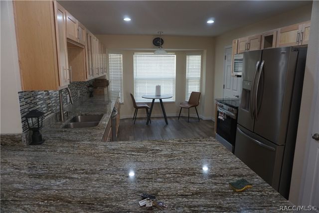 1933 W Union Street, Hernando, FL 34442