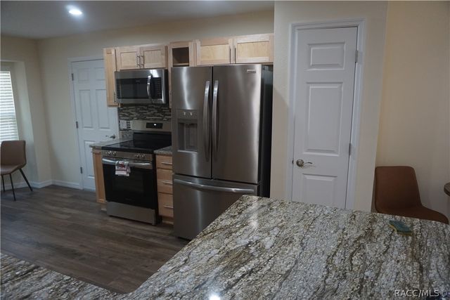 1933 W Union Street, Hernando, FL 34442