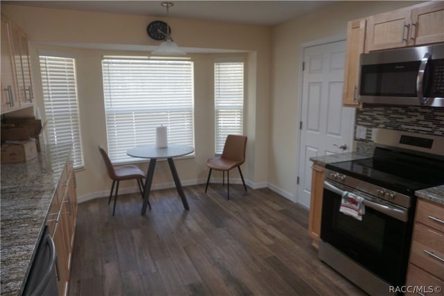 1933 W Union Street, Hernando, FL 34442