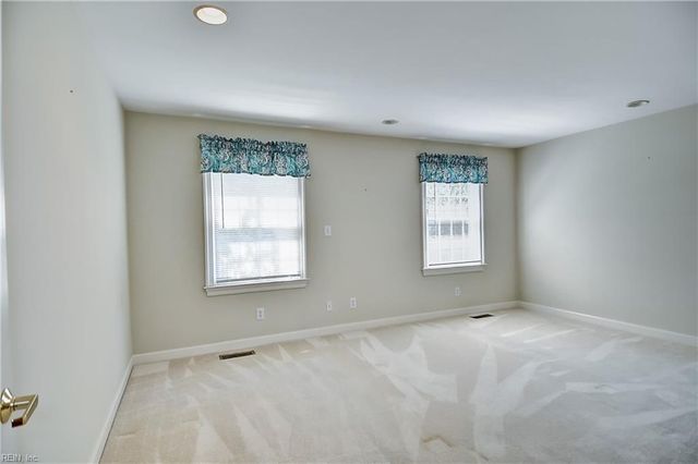 2871 Lilley Cove DR, Chesapeake, VA 23321