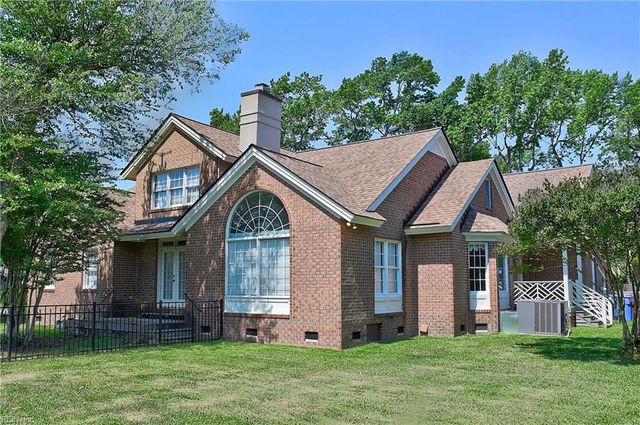 2871 Lilley Cove DR, Chesapeake, VA 23321