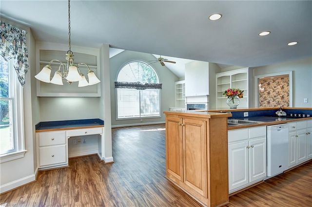 2871 Lilley Cove DR, Chesapeake, VA 23321