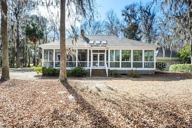 3 Magnolia Ct, Daufuskie Island, SC 29915